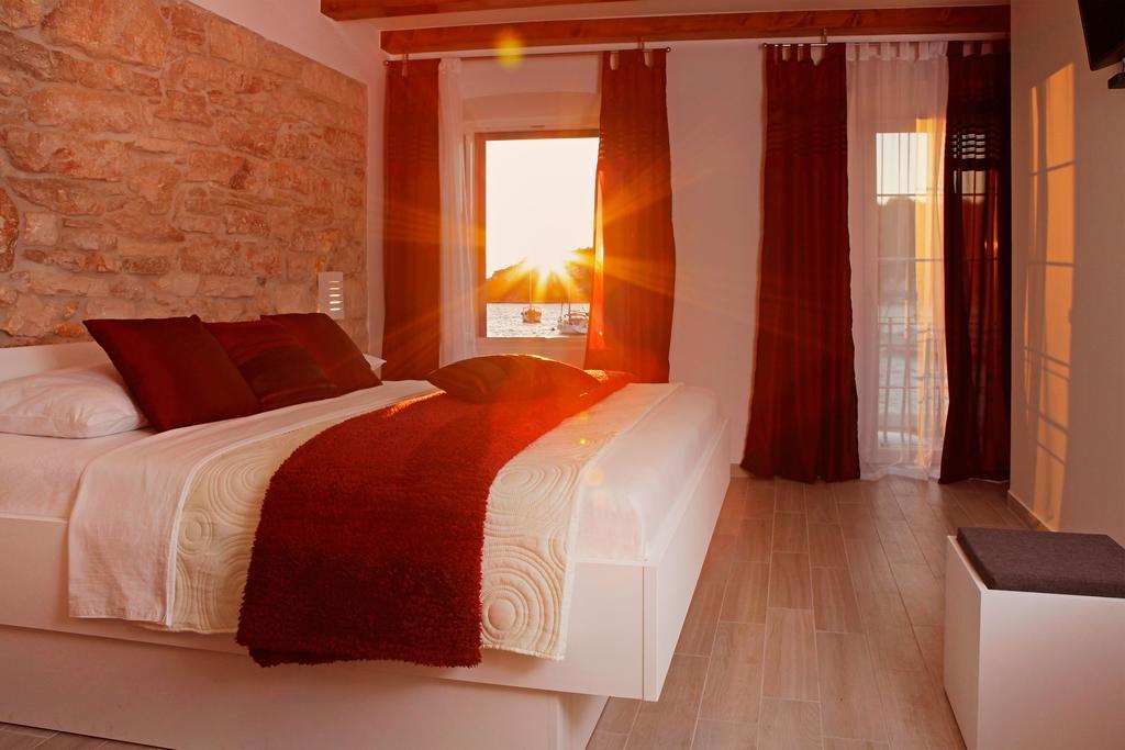 Luxory D-Rooms ヴェラ・ルカ エクステリア 写真